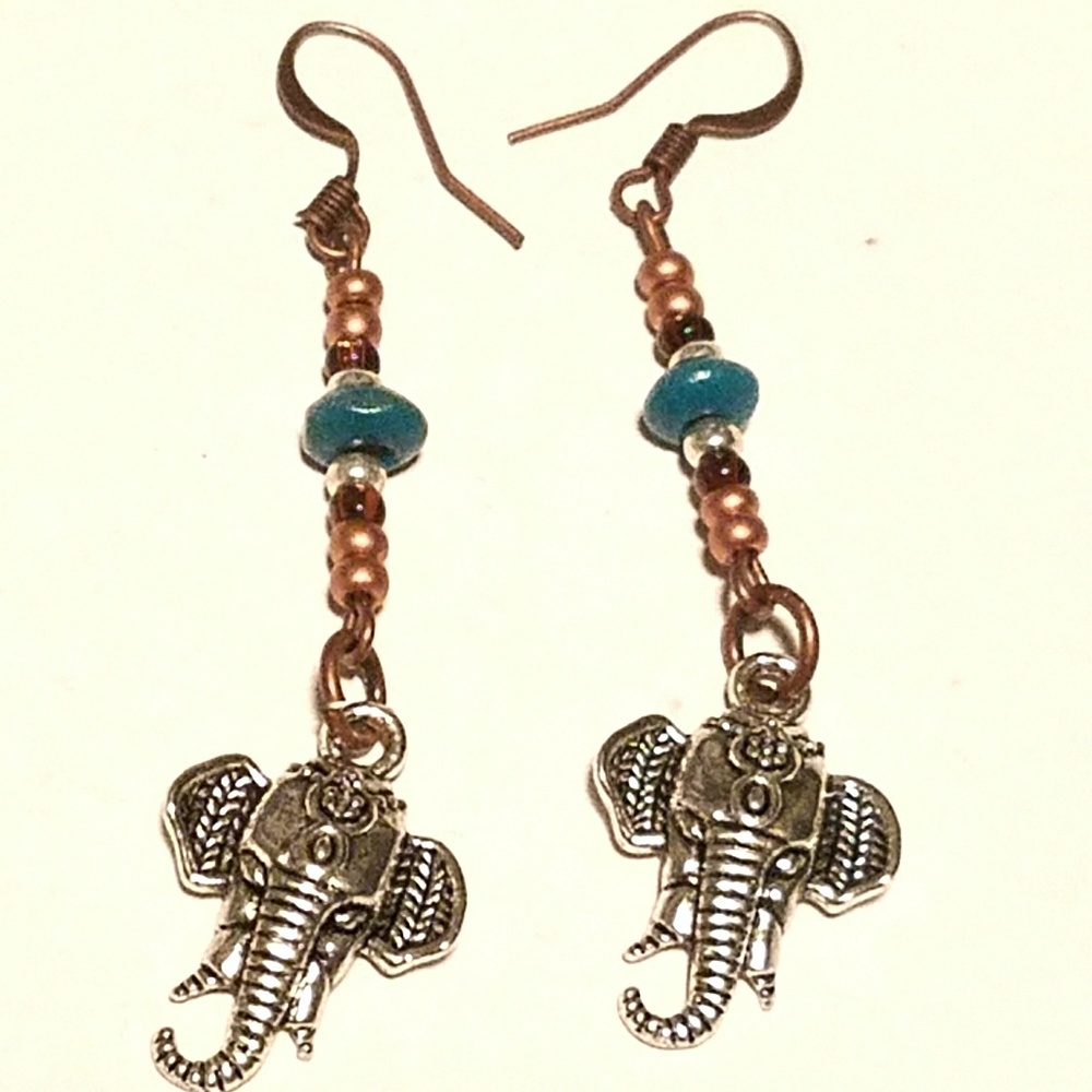 🌸💖🌸HANDCRAFTED ELEPHANT EARRINGS🌸💖🌸